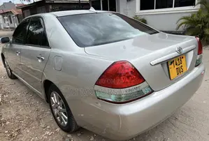 Toyota Mark II 2002 Silver