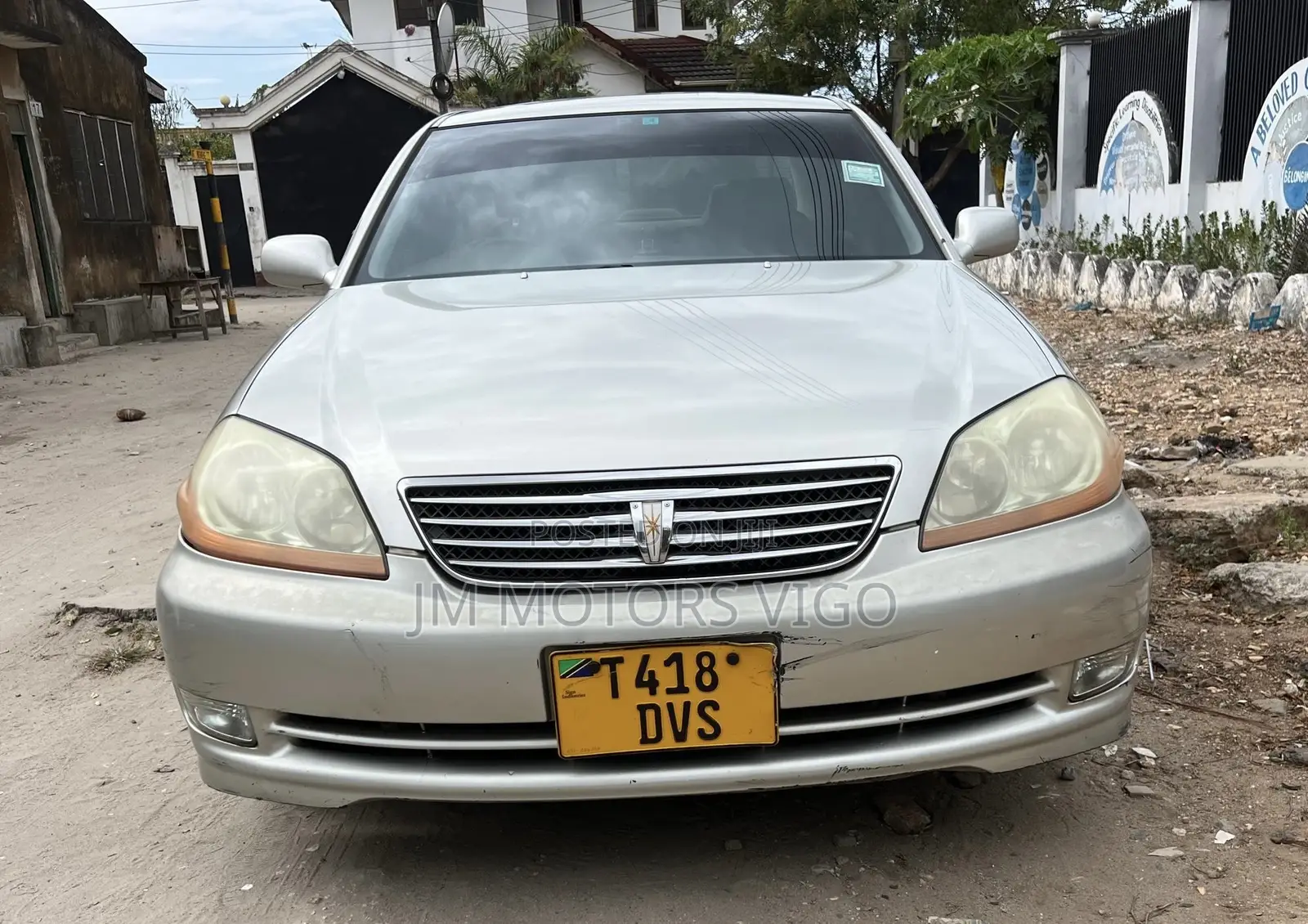 Toyota Mark II 2002 Silver