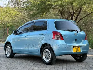 Toyota Vitz 2007 Blue