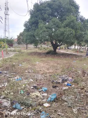Kiwanja Kinauzwa Milioni 4,500,000/ Ukonga Majohe Rada.
