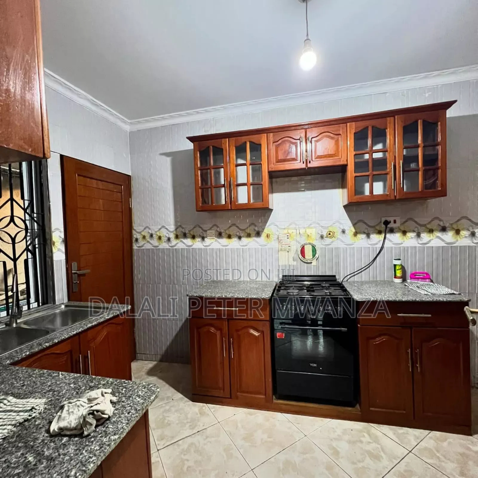 3bdrm House in Airport Road, Ilemela for rent