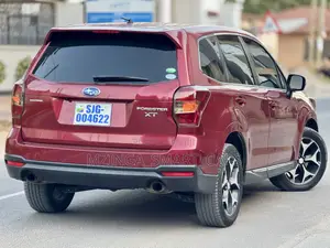 Subaru Forester 2.0XT Premium 4dr SUV AWD (2.0L 4cyl Turbo CVT) 2014