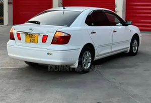 Toyota Premio 2002 White