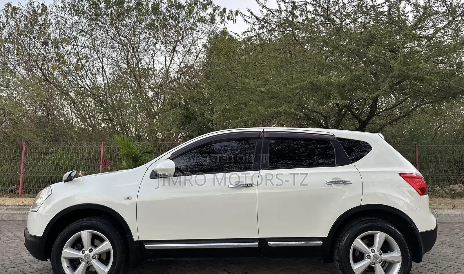 Nissan Dualis 2010 White
