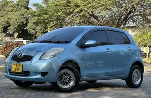 Toyota Vitz 2007 Blue