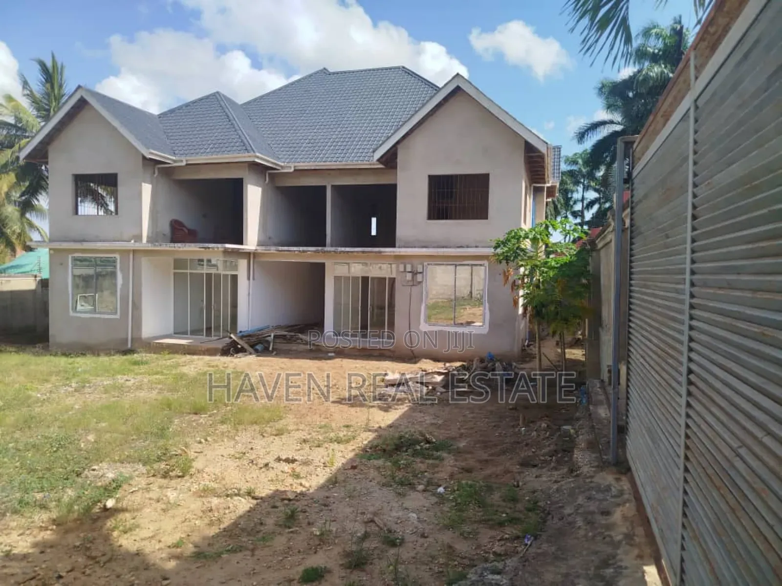 3bdrm Apartment in Kinondoni for sale