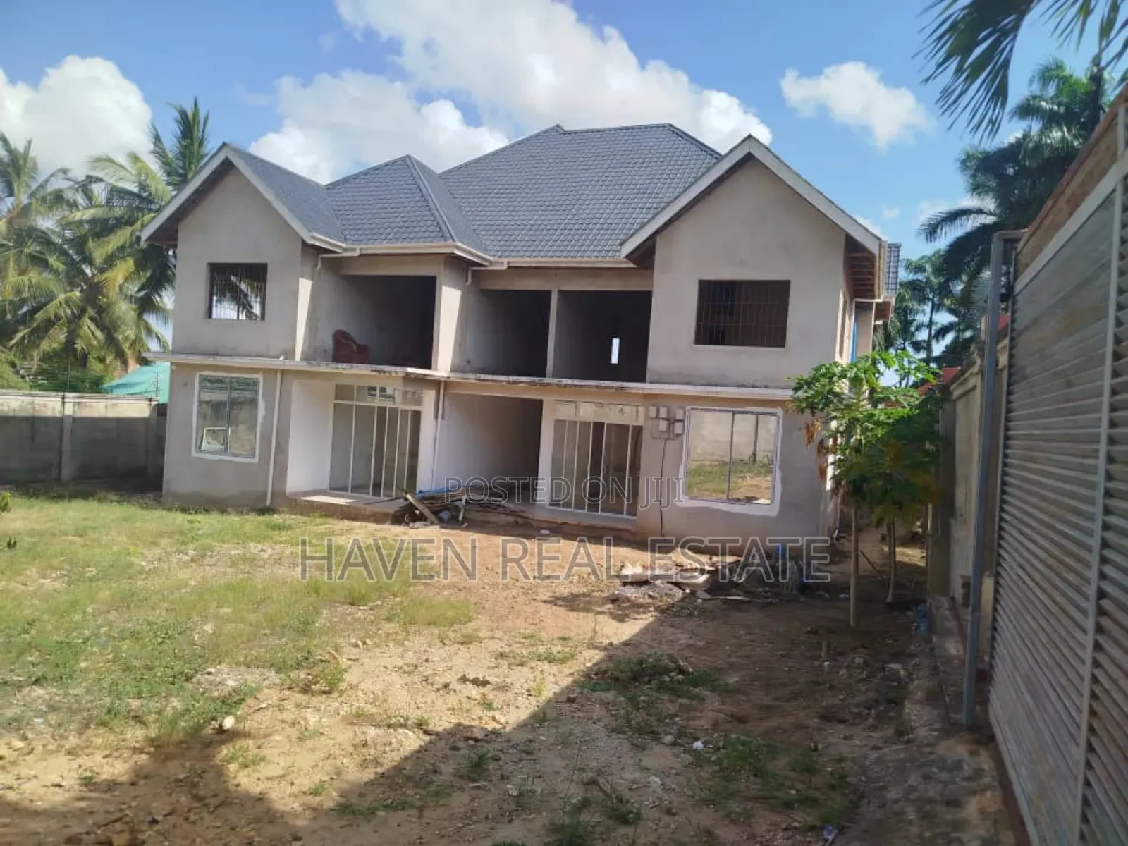 3bdrm Apartment in Kinondoni for sale