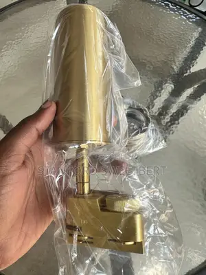 Lights, Taa Za Gold Kalii