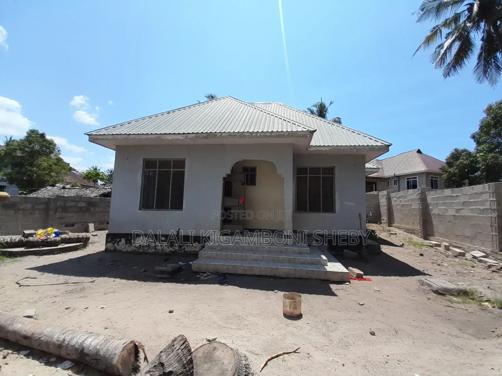 3bdrm House in Kigamboni Kibugumo for sale