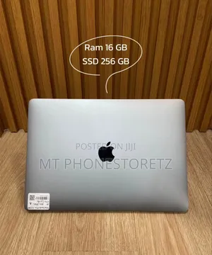 Laptop Apple MacBook Pro 2018 16GB Intel Core I7 SSD 256GB