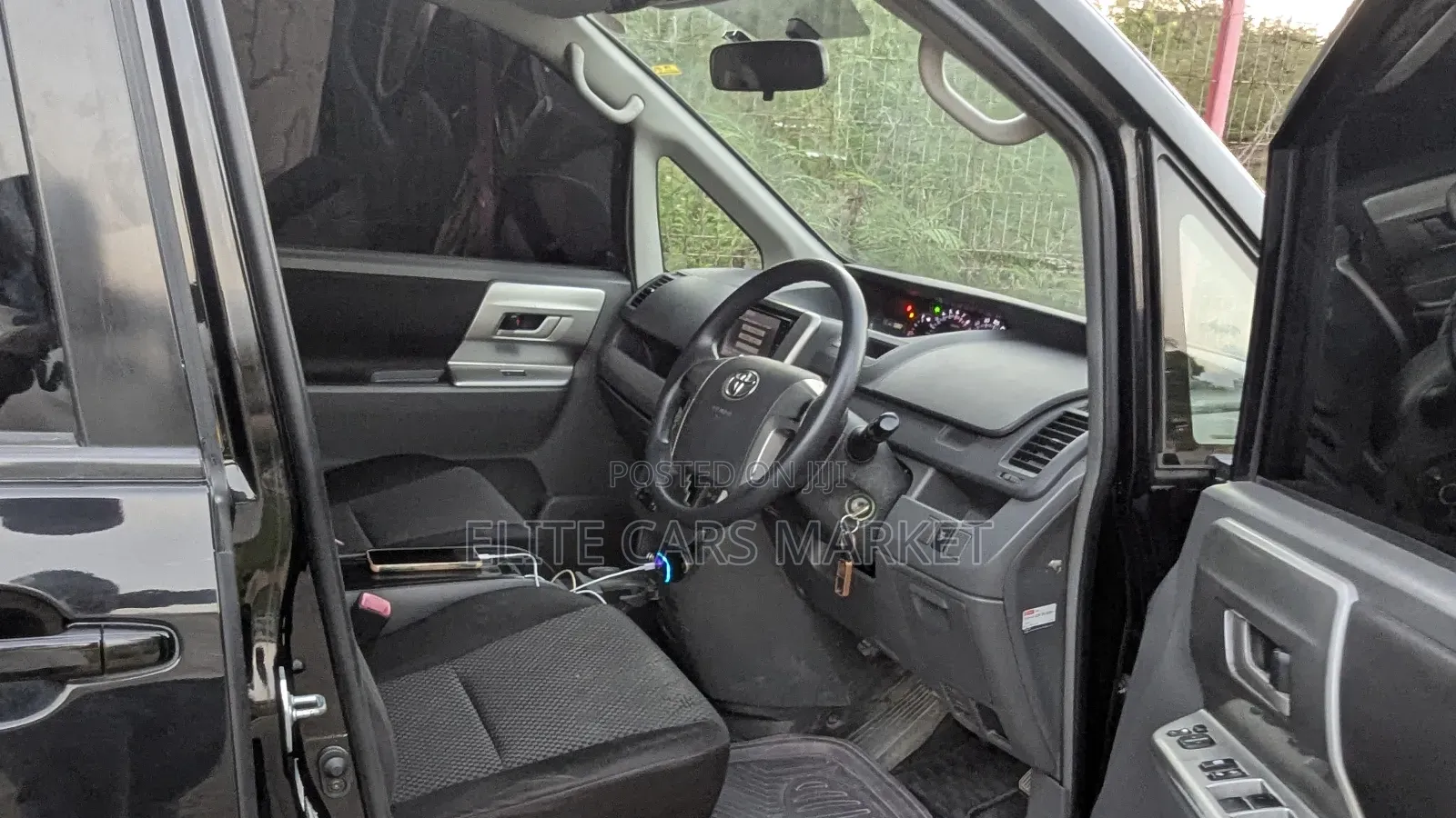 Toyota Noah 2008 Black