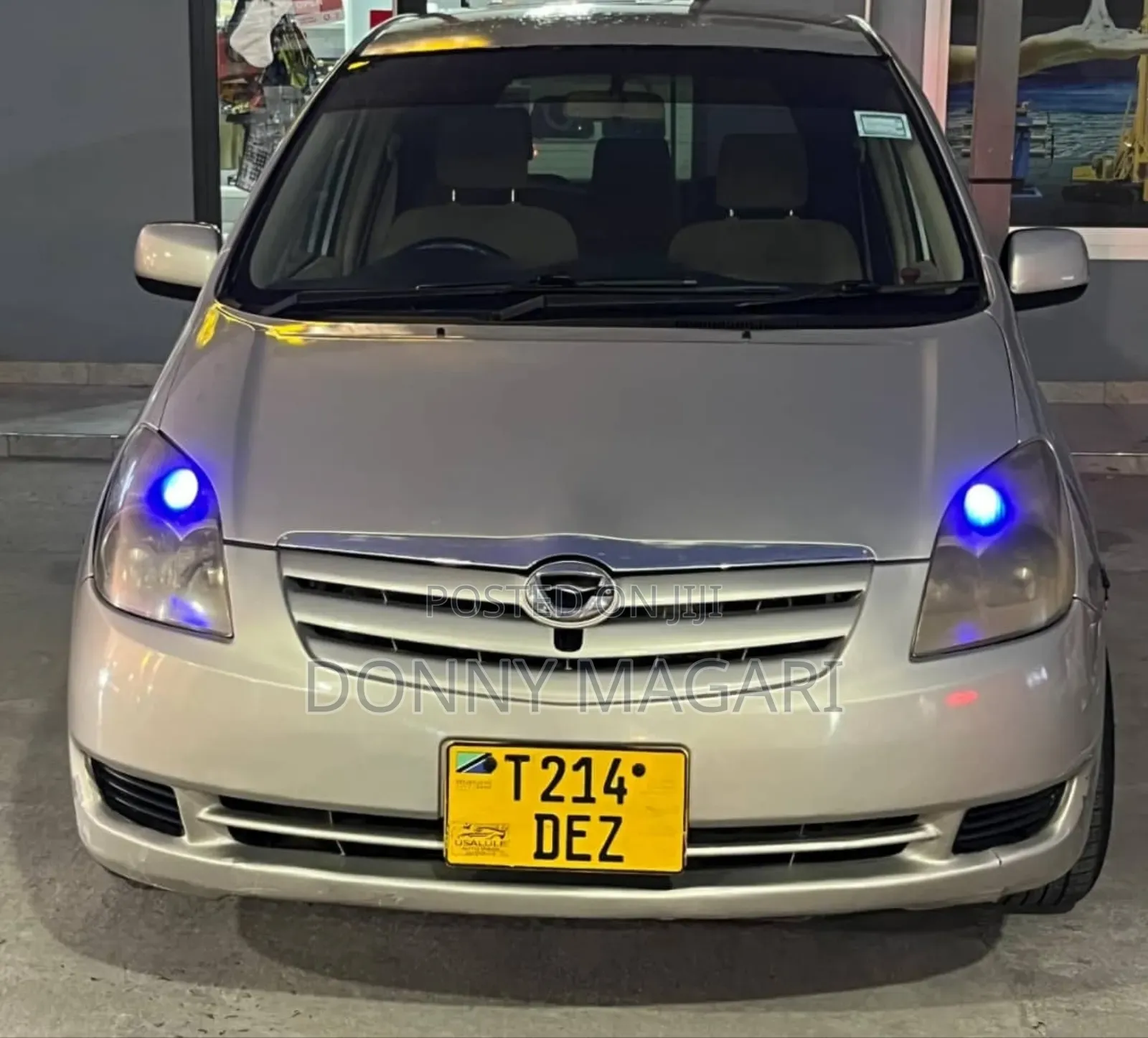 Toyota Corolla Spacio 2006 Gold