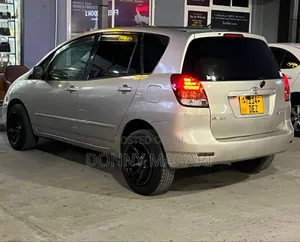 Toyota Corolla Spacio 2006 Gold