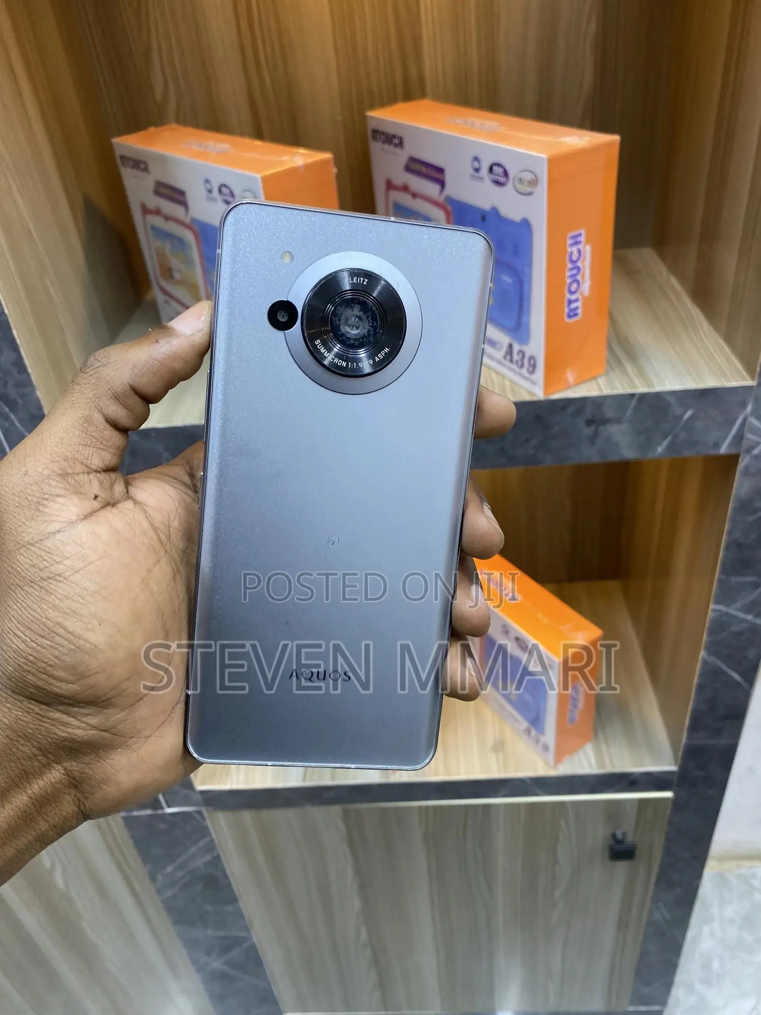 New Sharp Aquos R7 256 GB Silver