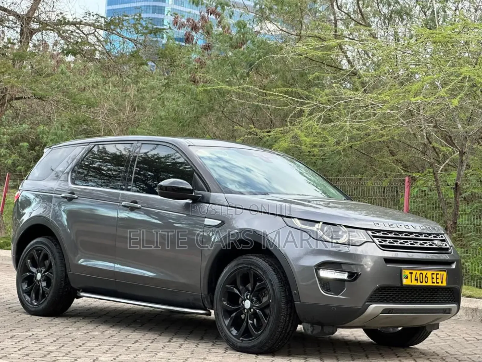 Land Rover Discovery Sport 2015 Gray