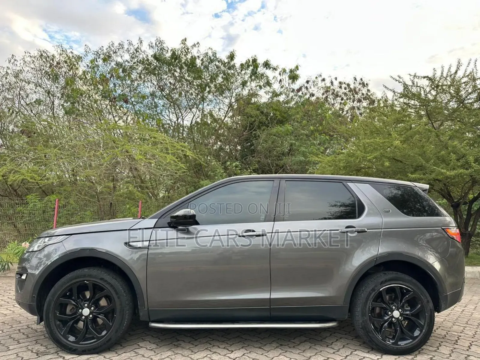 Land Rover Discovery Sport 2015 Gray