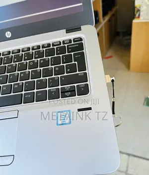 Laptop HP EliteBook 820 G3 8GB Intel Core I5 SSD 256GB