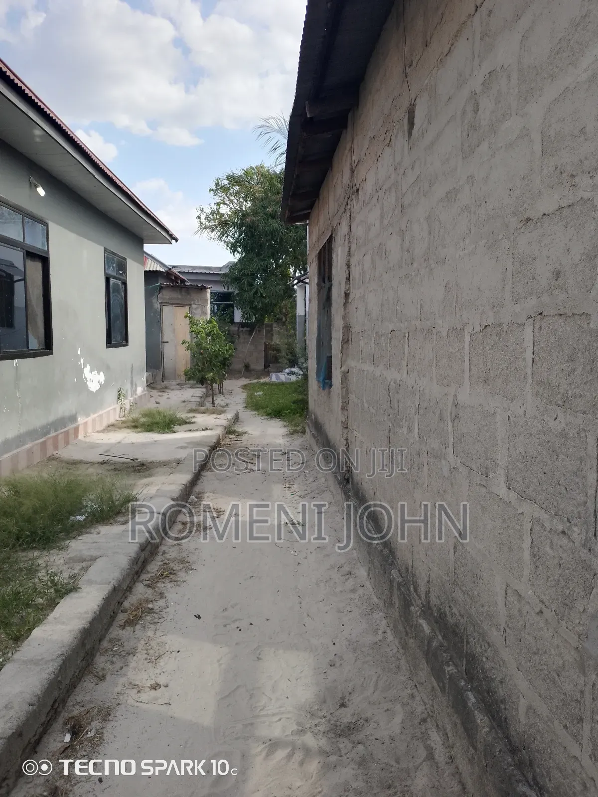 2bdrm House in Tanzania Daresalaam, Ilala for sale