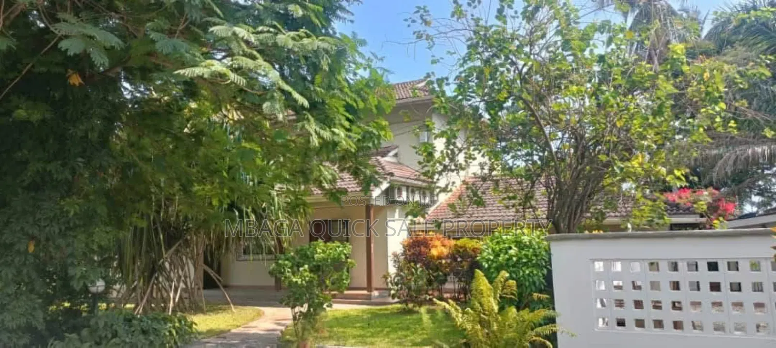 Furnished 4bdrm House in Msasani Beach for sale