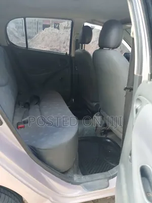 Toyota Vitz 2003 Pink