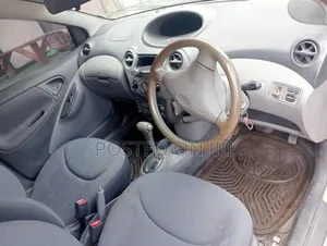 Toyota Vitz 2003 Pink