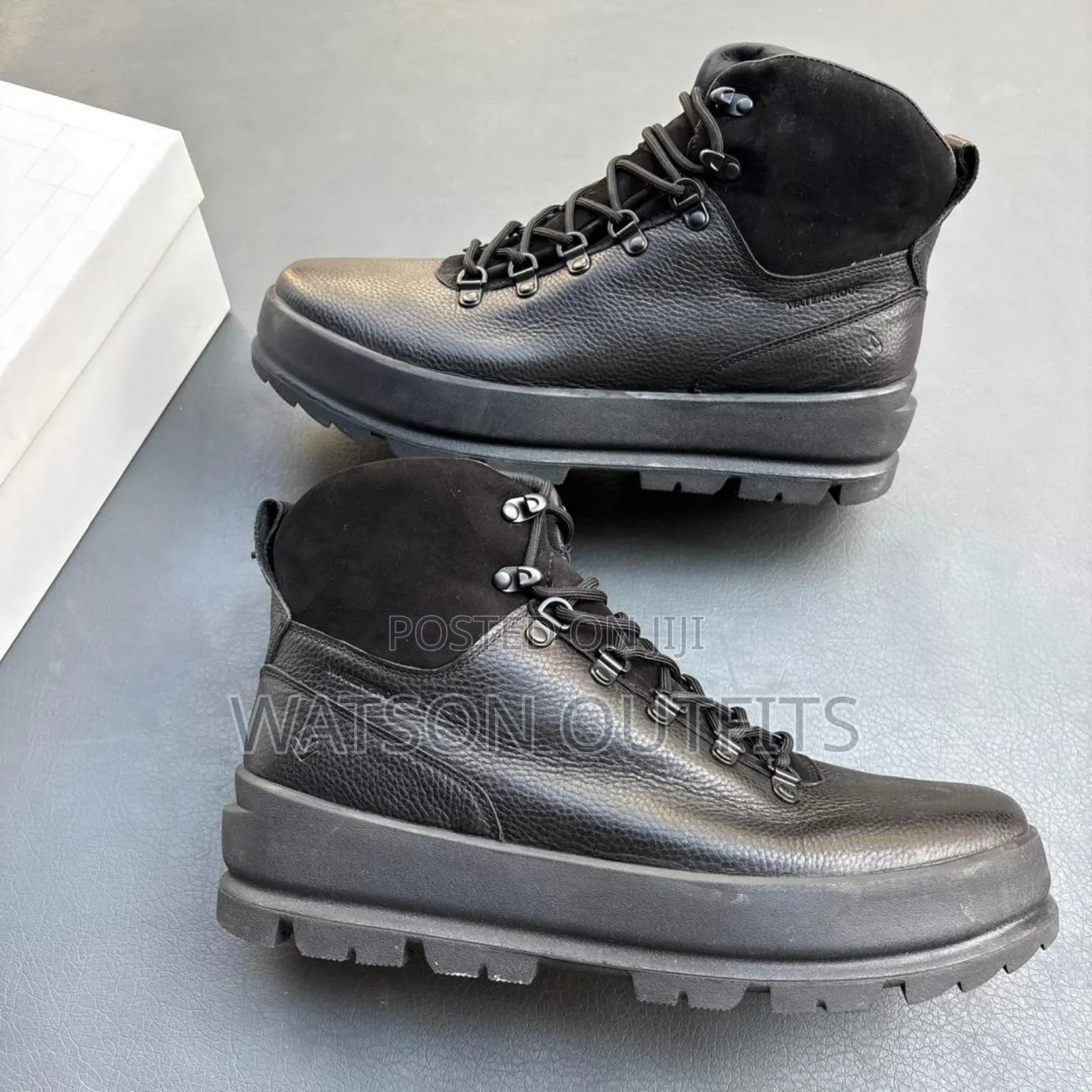 Men's Shoes Very Very Classical and Hot