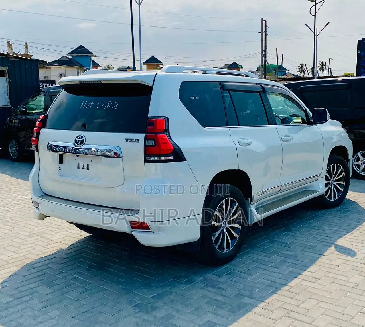 Toyota Land Cruiser Prado 2.8 2017 White