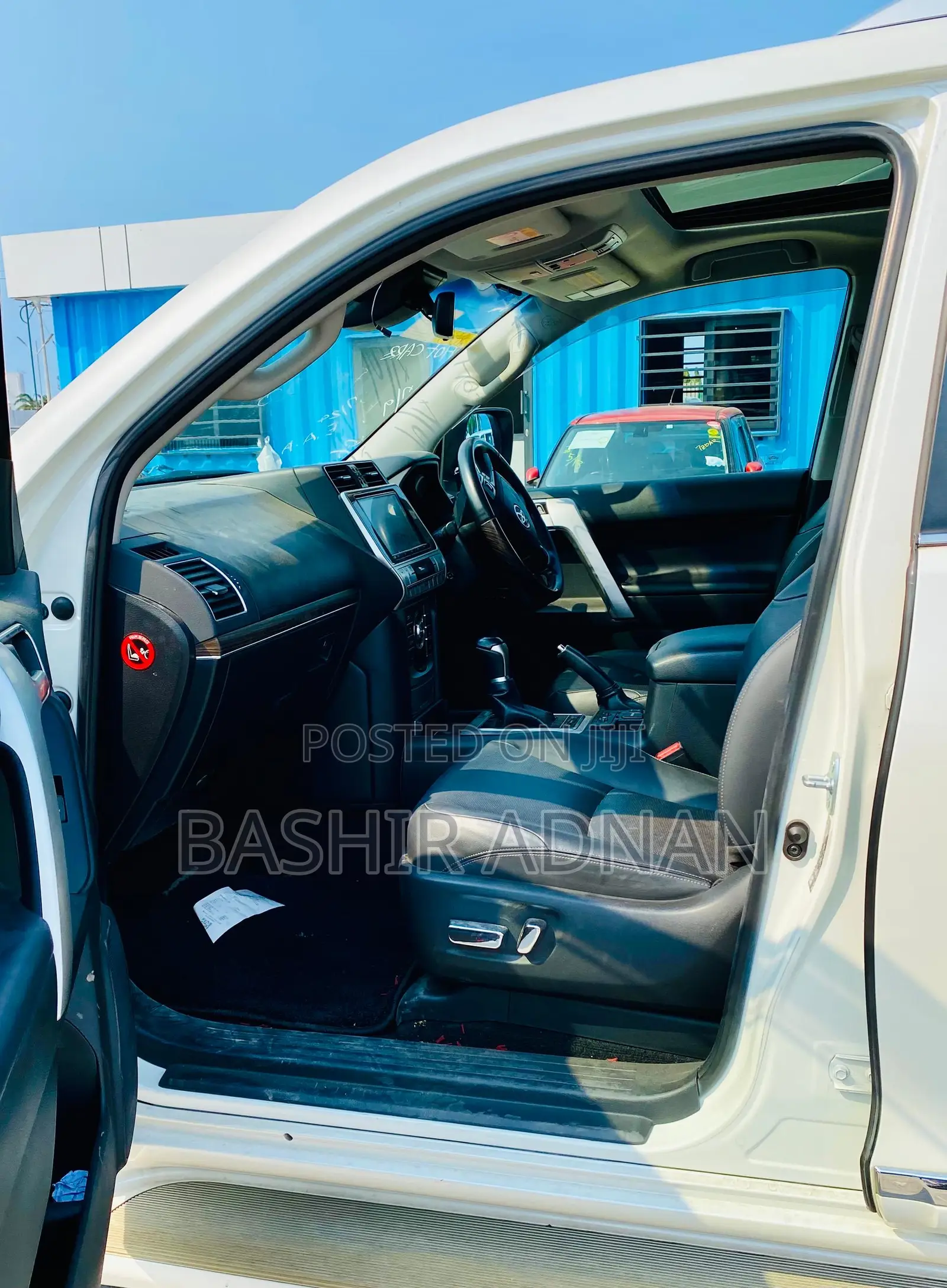 Toyota Land Cruiser Prado 2.8 2017 White