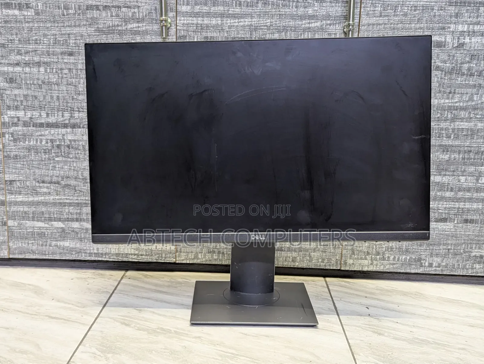 Dell Frameless Monitor 24 Inches