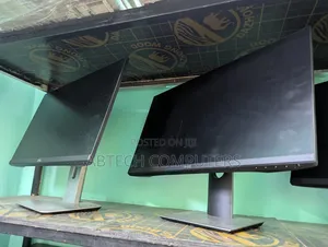 Dell Frameless Monitor 24 Inches