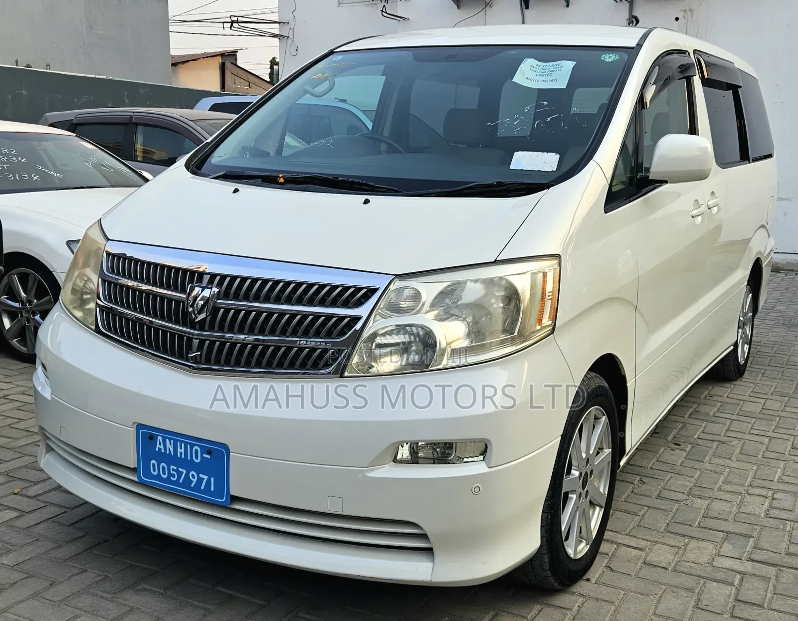 Toyota Alphard 2004 White