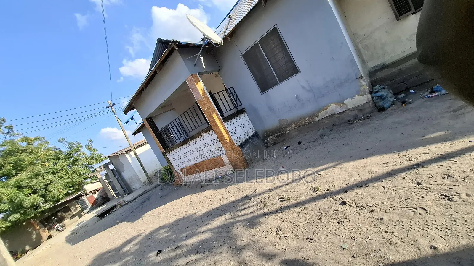 3bdrm Bungalow in Sinza Legho for sale