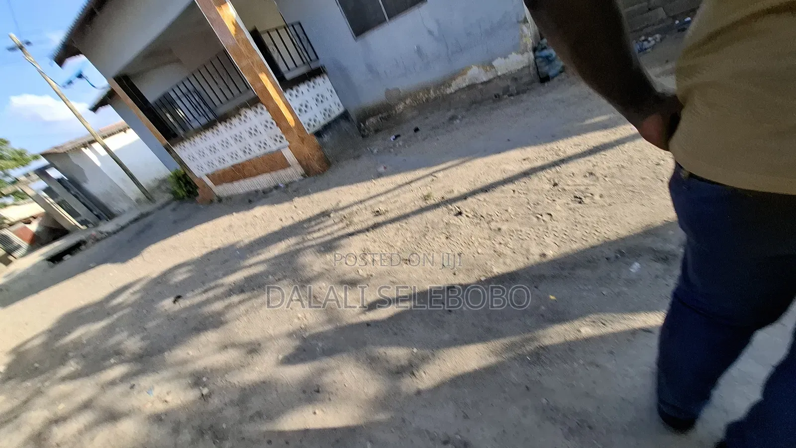3bdrm Bungalow in Sinza Legho for sale
