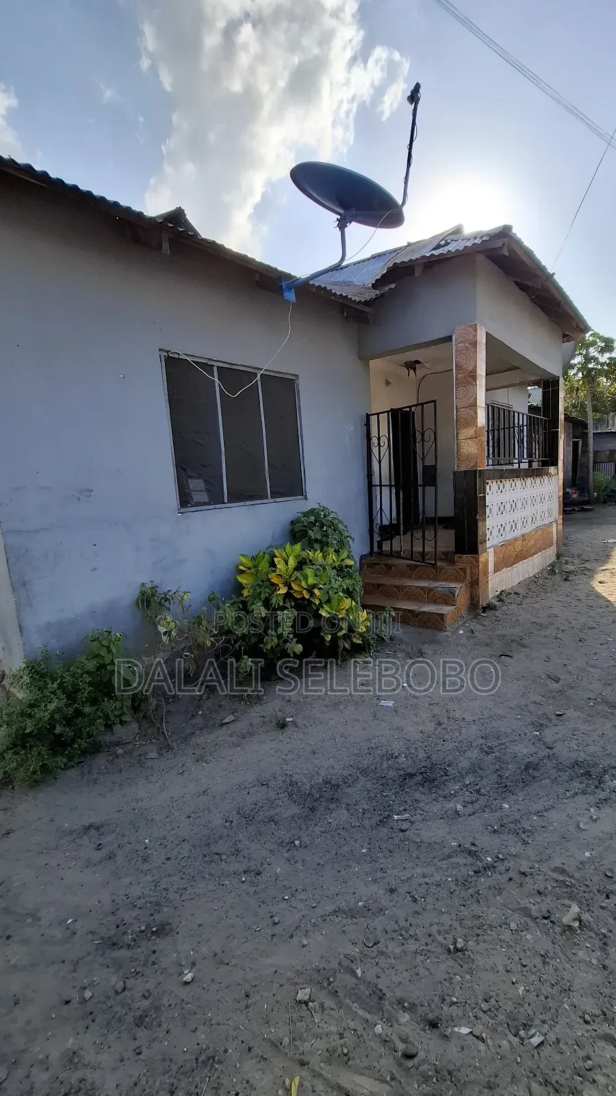 3bdrm Bungalow in Sinza Legho for sale