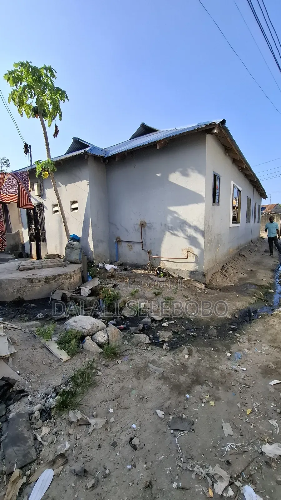 3bdrm Bungalow in Sinza Legho for sale