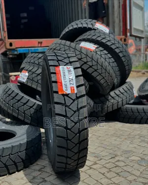 315/80r22.5 Maxzez Tyre