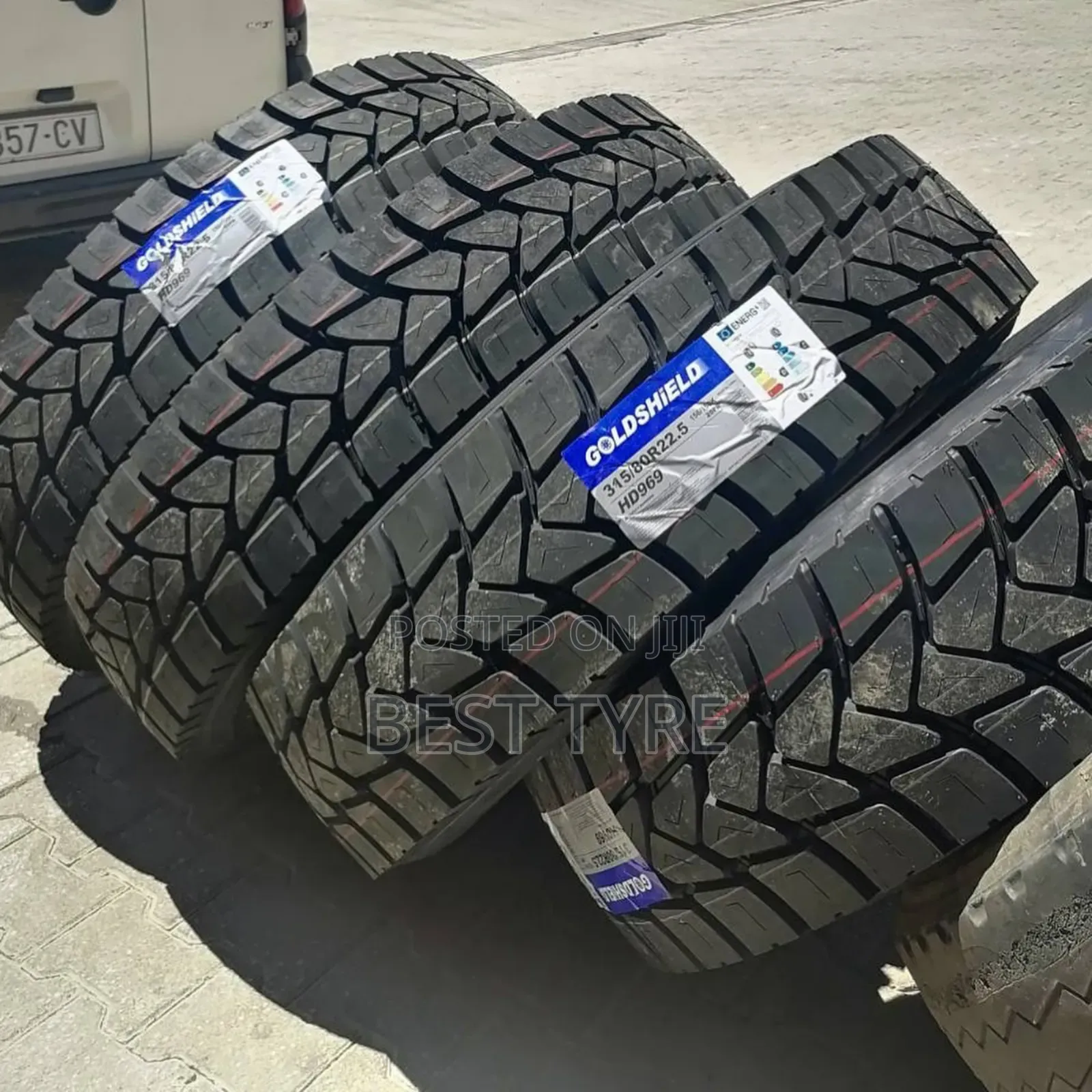 315/80r22.5 Goldshield Tyre