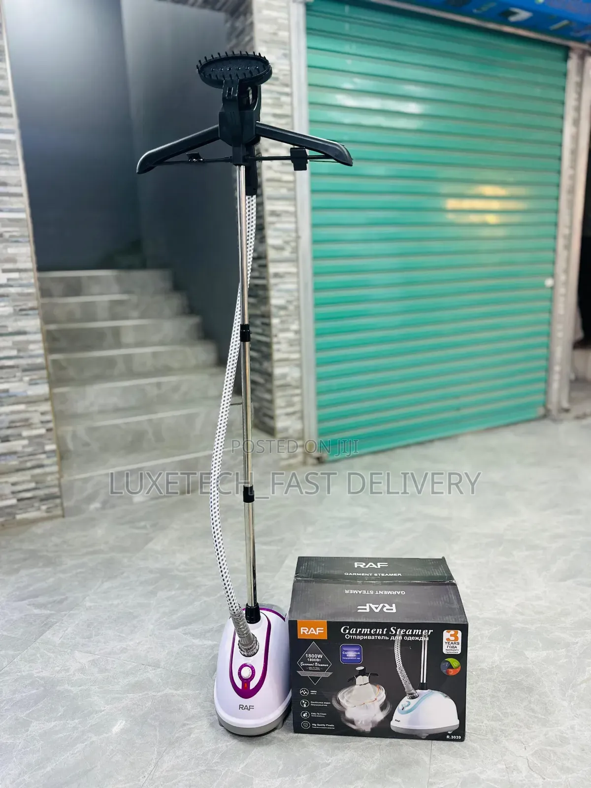 Raf Garment Steamer 1.5 Liters for Fast Wrinkle Removal of Clothes
