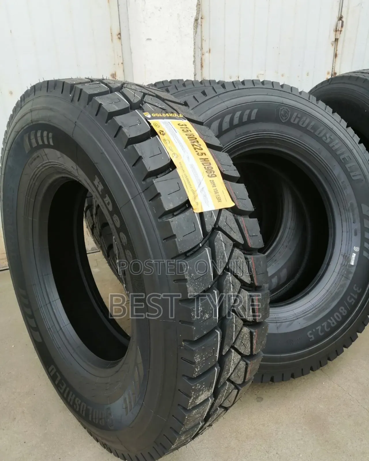 315/80r22.5 Goldshield Tyre