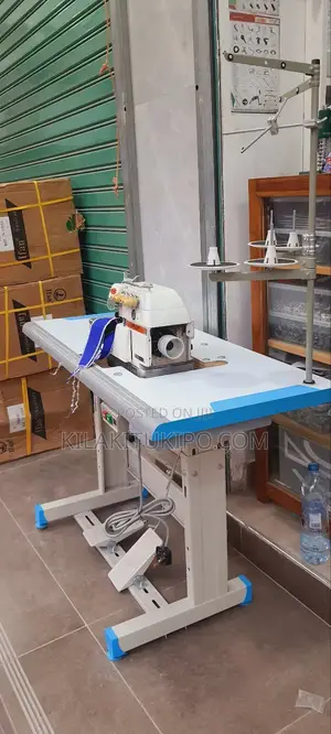 Siruba Overlocky Sewing Machine
