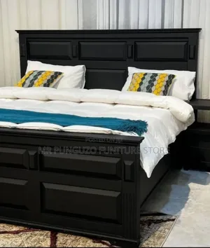 Kitanda Cha Mbao Classic Sana Full Black