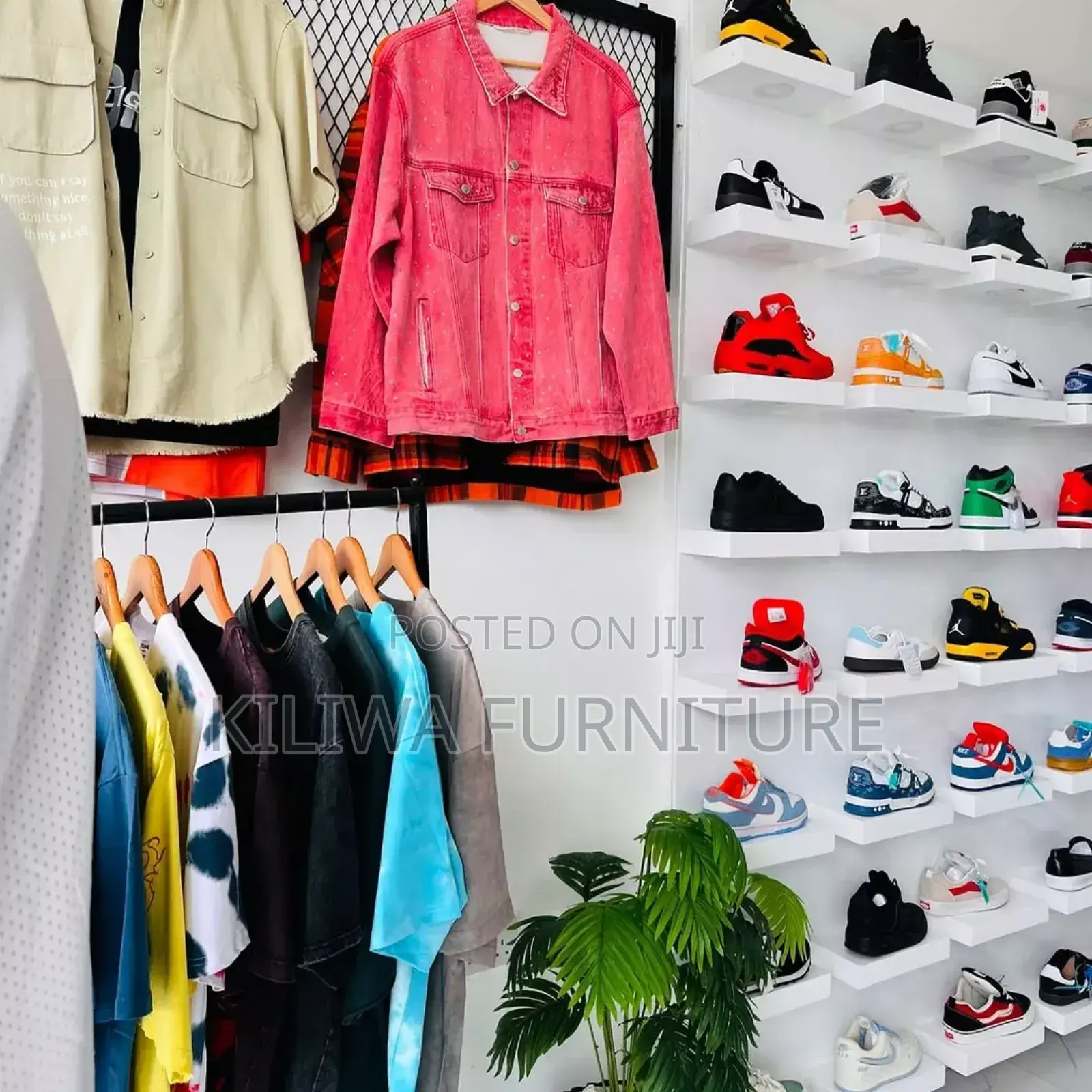 Shelves Nzuri Za Madukani