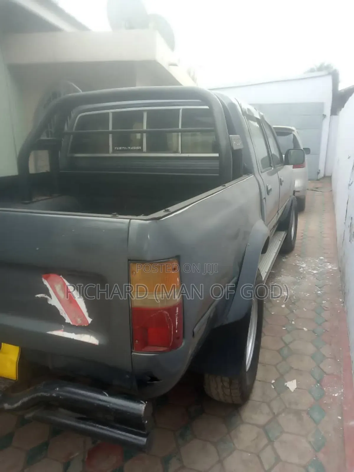 Toyota Hilux 1998 Green