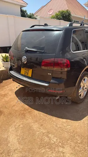 Volkswagen Touareg 2008 Black