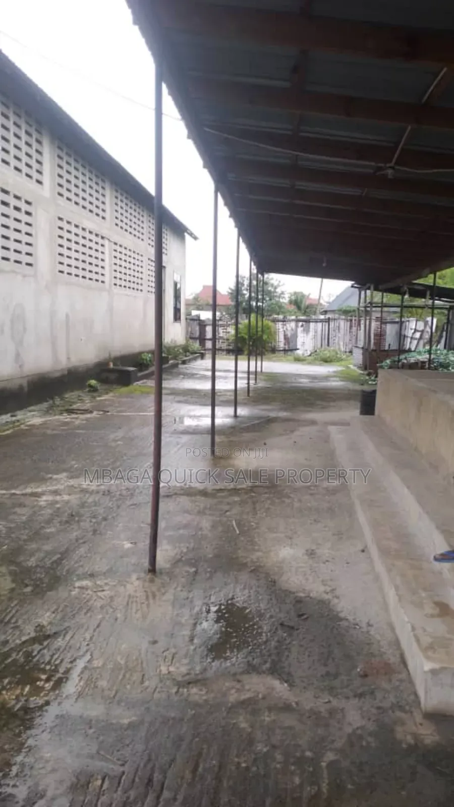 Godown Area SQM 1255 for Rent at Kilomo Bagamoyo