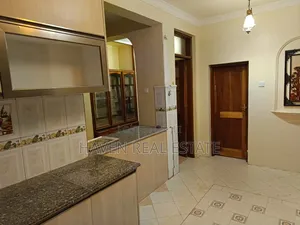 4bdrm House in Njiro for sale
