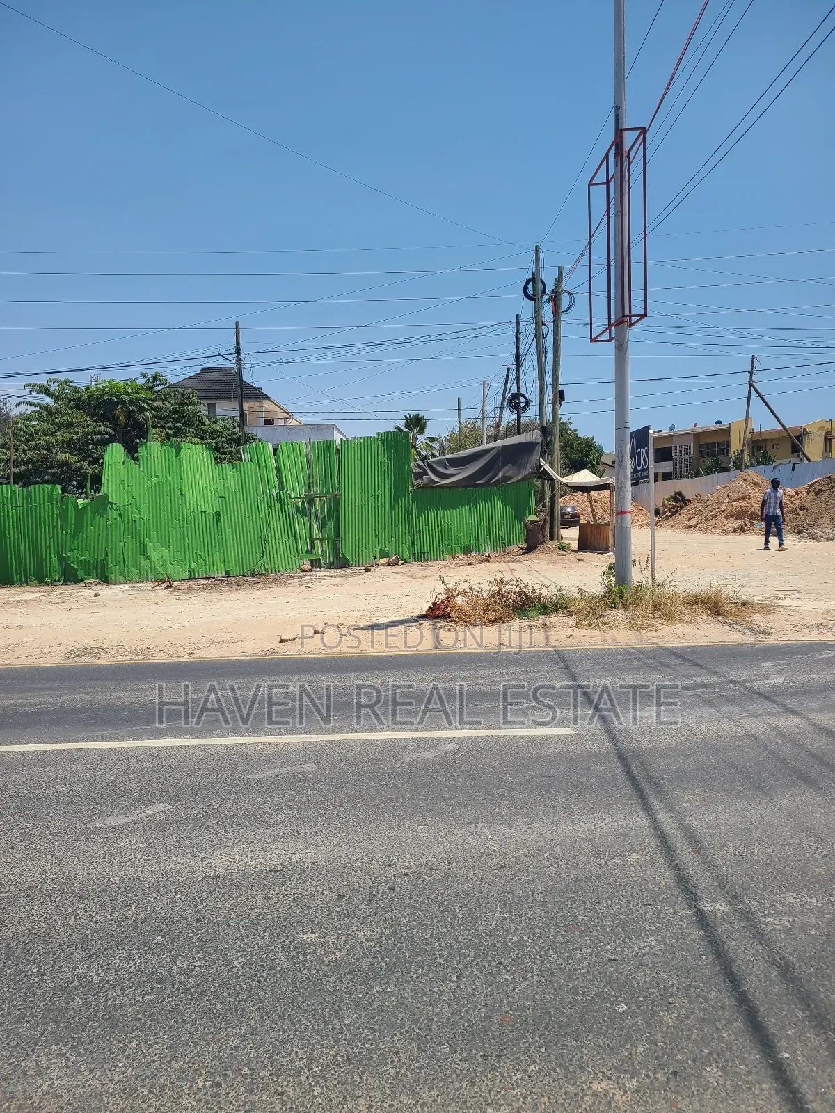 Commercial Plot for Sale at Masaki