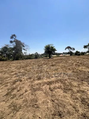 Plot Ya Ekari 3 Yenye Muonekano Wa Mlima Meru Inauzwa Sakina, Arusha