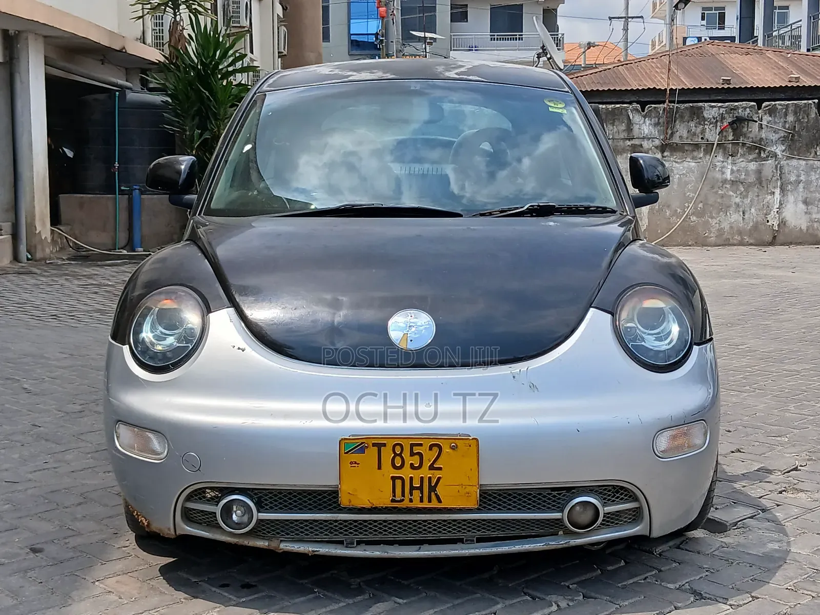 Volkswagen Beetle 2000 Black