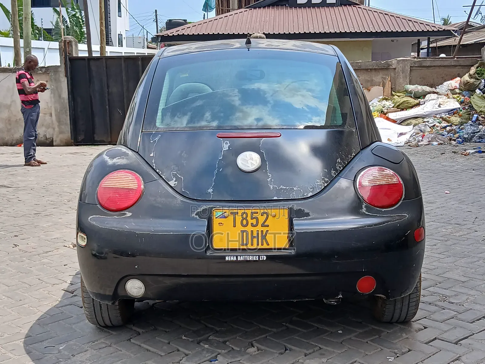 Volkswagen Beetle 2000 Black
